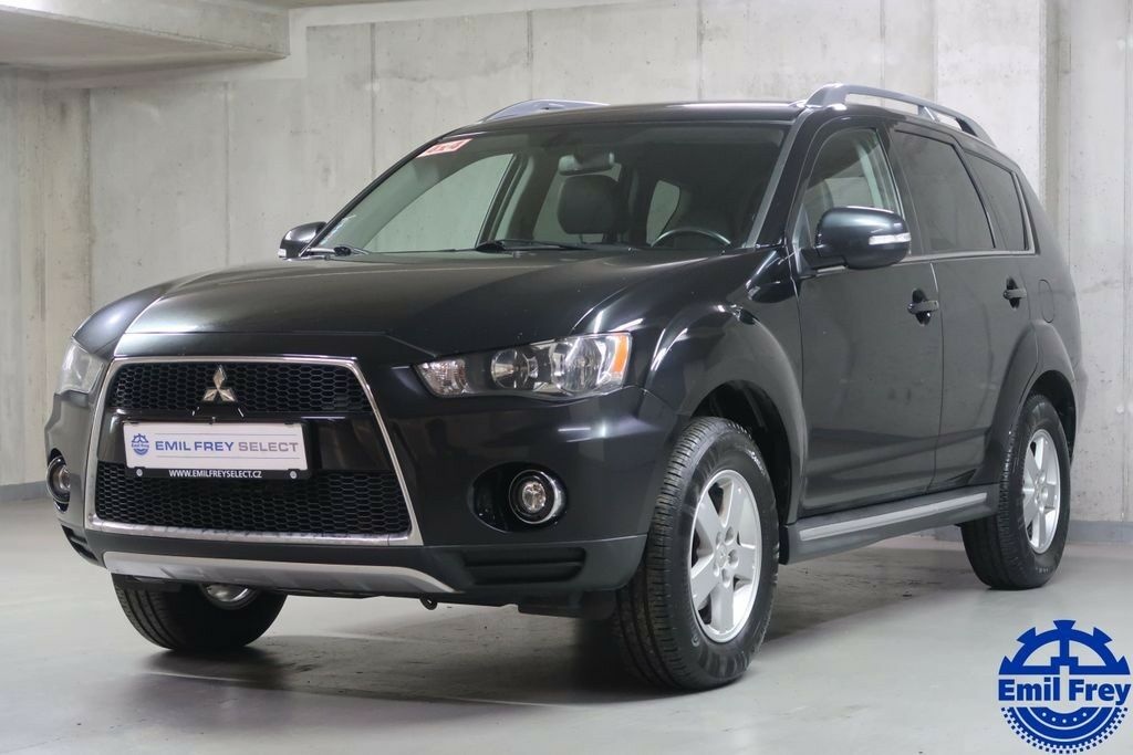 Mitsubishi Outlander 2.0DI-D,CZ,1Maj,Manuál,4x4