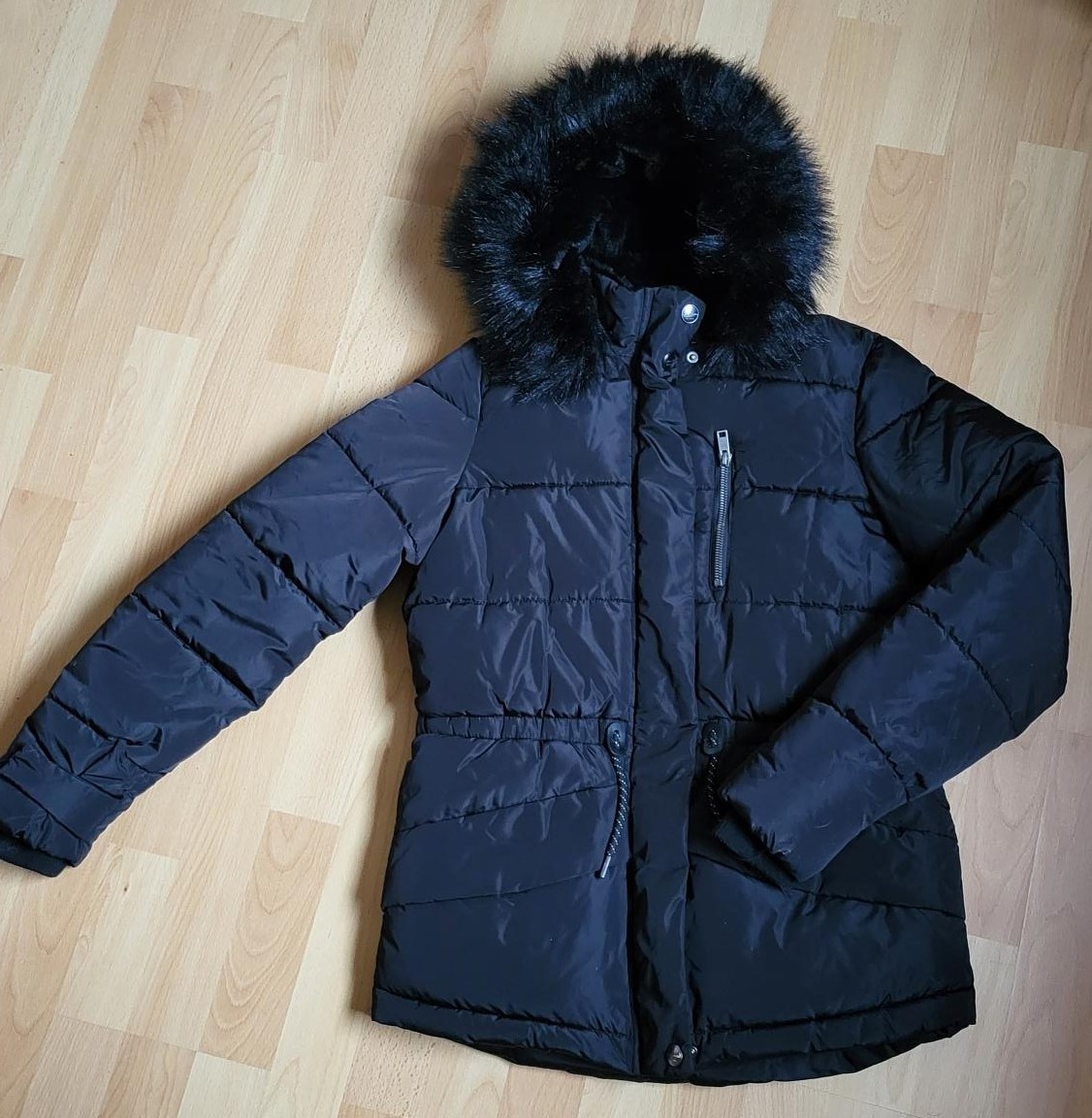 dívčí zimní bunda C&A