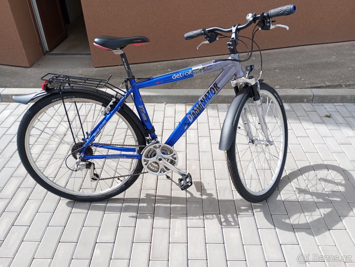 Prodám kolo, velikost "28".
