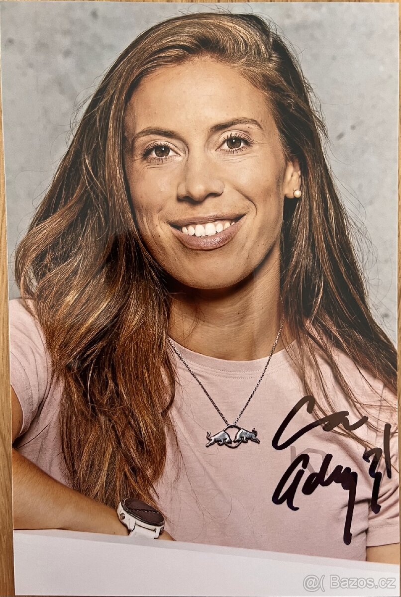 Autogram Evy Adamczykové