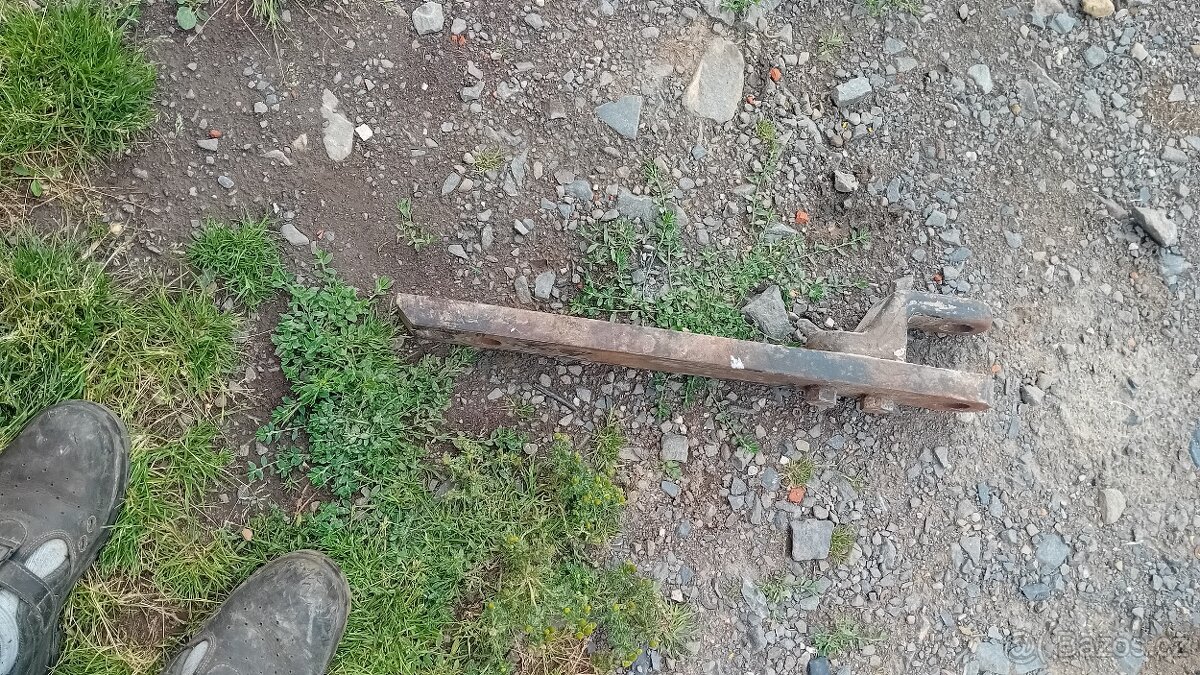 Prodám díly na Zetor Crystal.