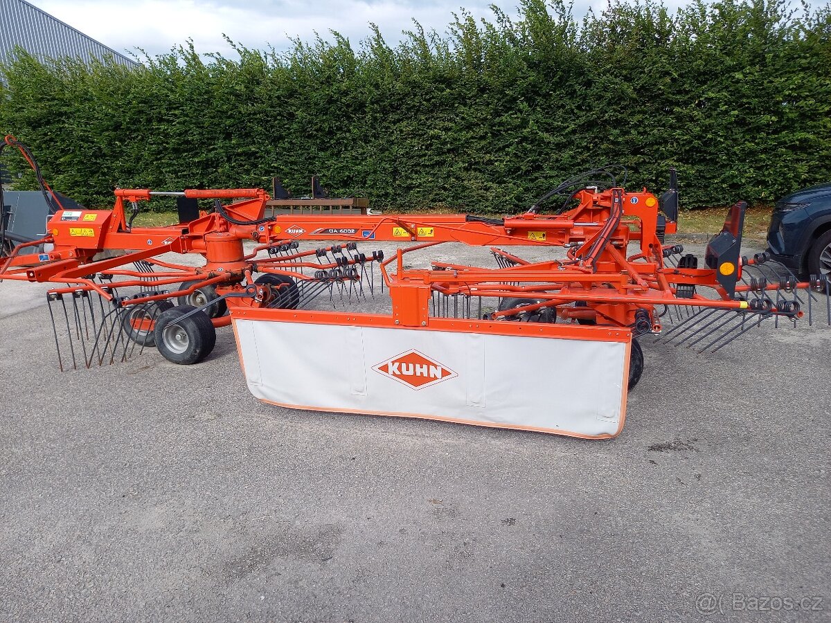 Shrnovač píce KUHN GA 6002