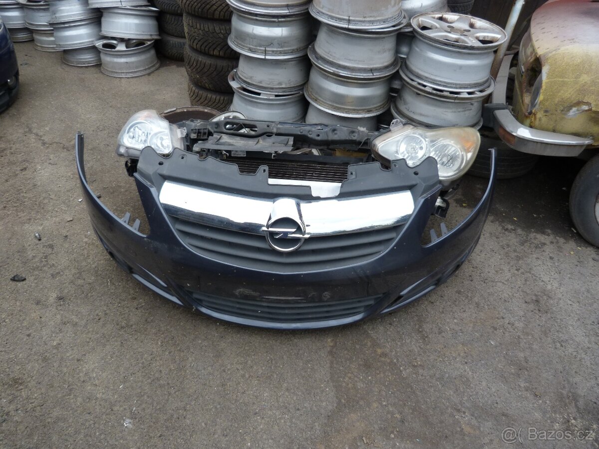Opel Corsa D přední nárazník, světla , chladičovka, maska