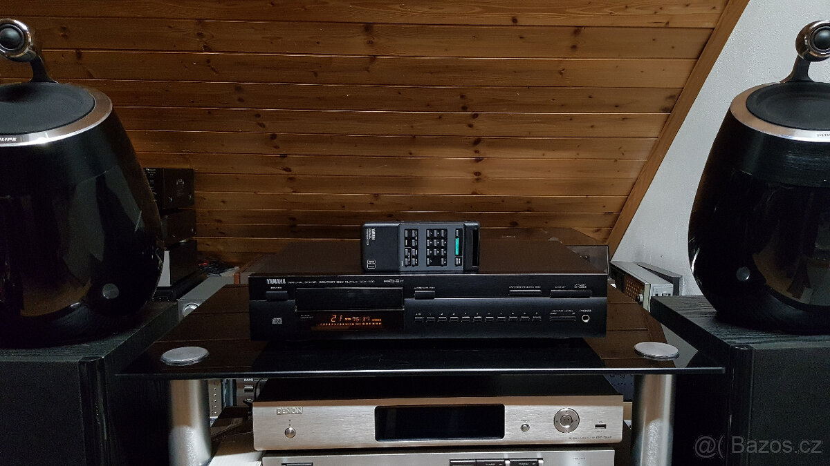 Yamaha CDX-590 Cd přehrávač s DO,Optický výstup