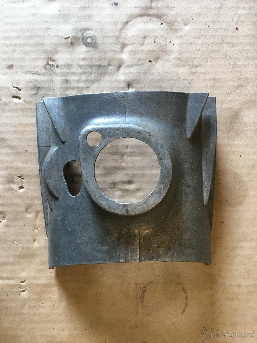 kryt karburátoru Jawa