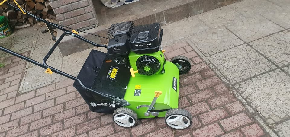 Provzdušňovač, vertikutátor Fieldmann FZV 6050-B