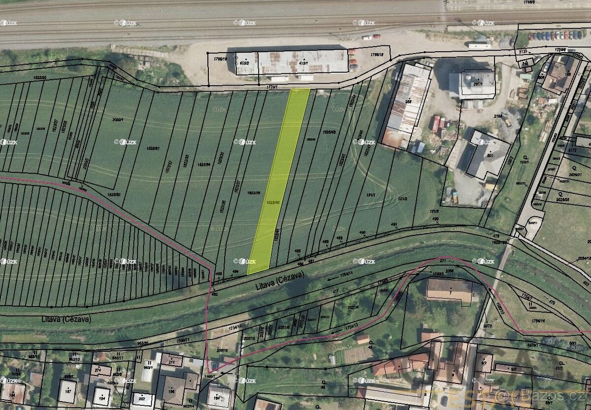 Podíl na zajímavém investičním pozemku 484 m2 v k. ú. Nesovi