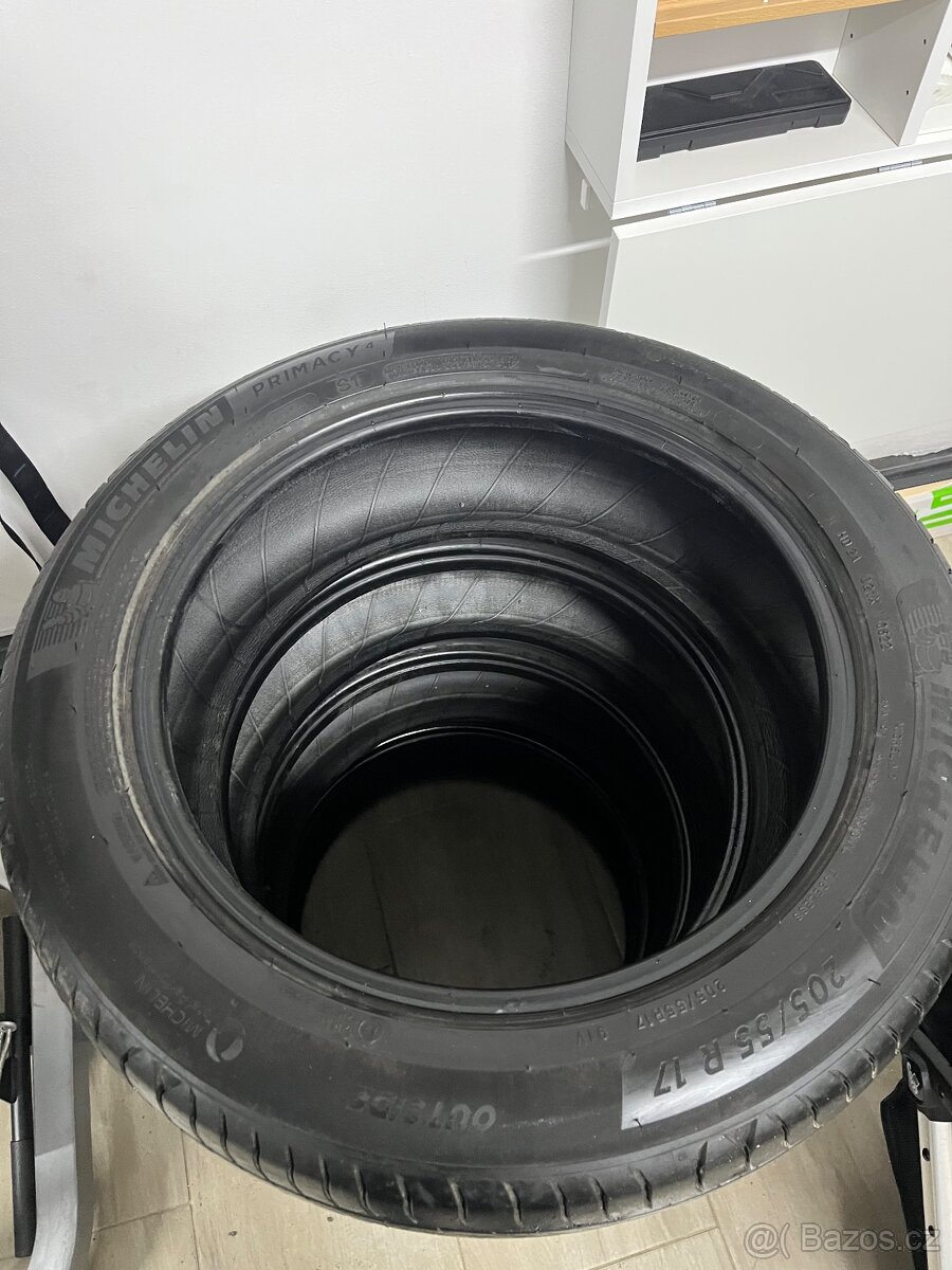 LETNÍ pneumatiky 205/55 R17