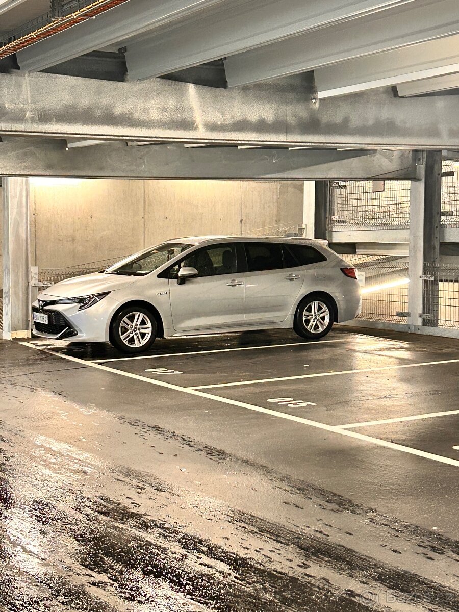 Toyota Corolla 1.8 hybrid 2022