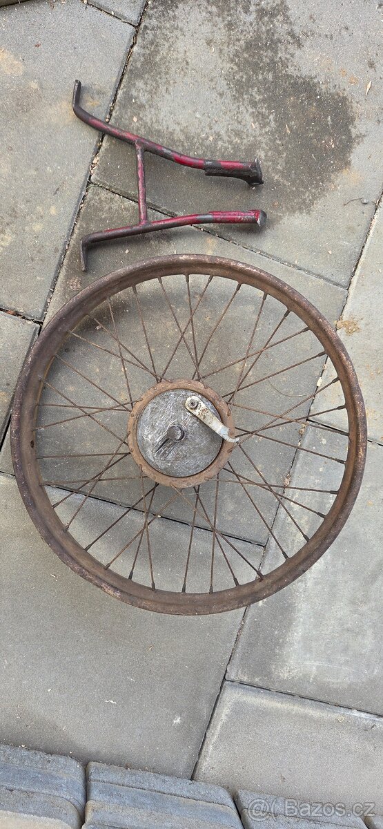 Jawa pařez přední kolo