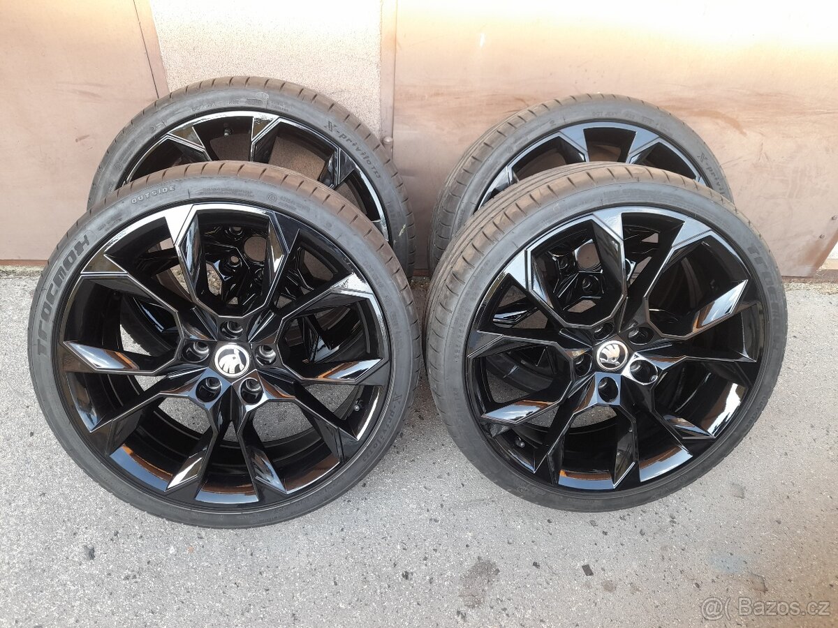 Originál alu kola Škoda model Extreme rozteč 5x112 R19.