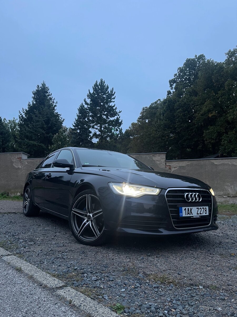 AUDI A6C7