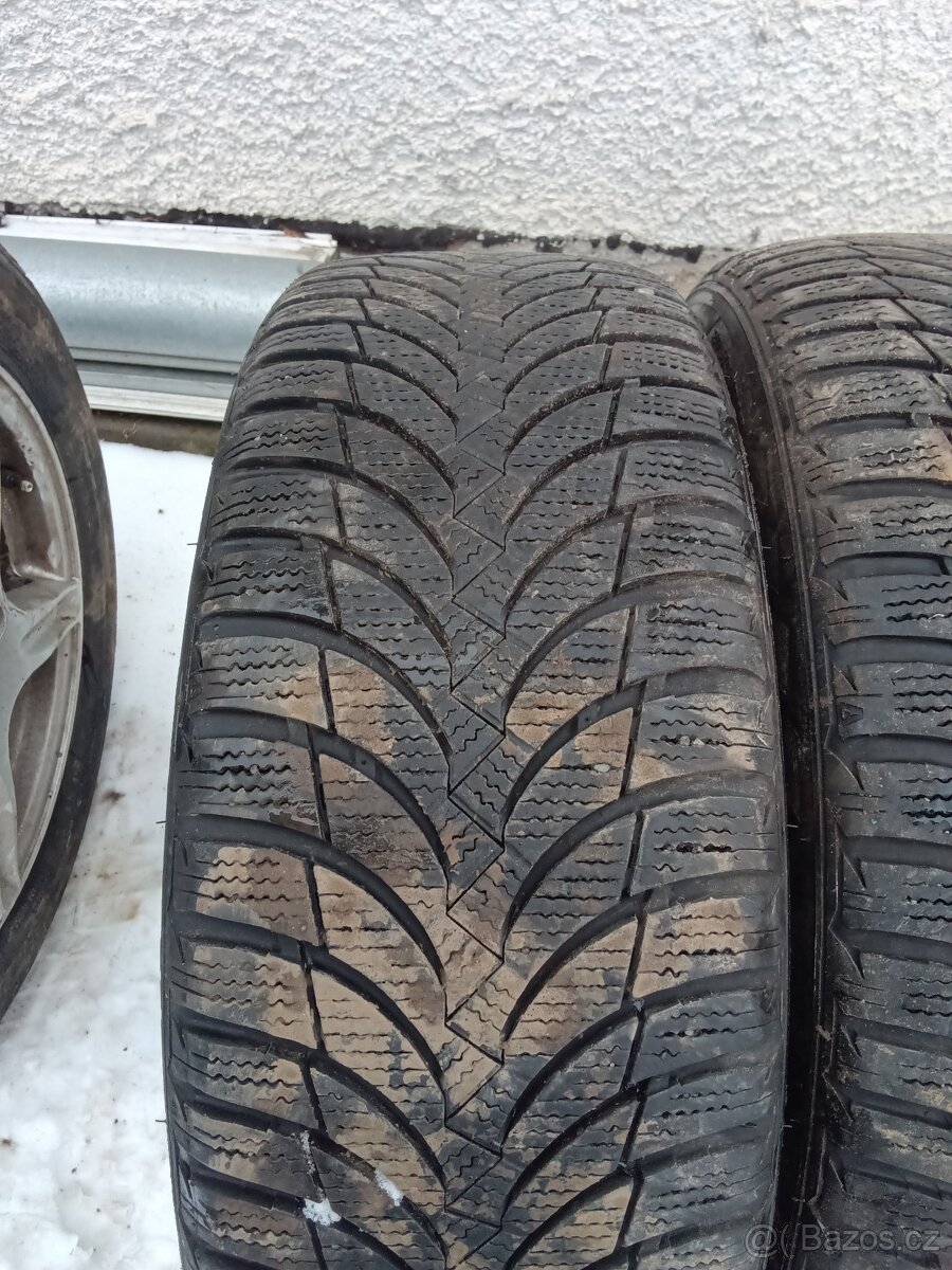 Zimní pneu 205/55/16 Nexen