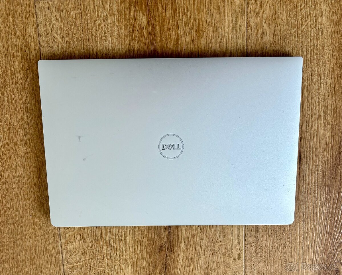 Dell XPS 13 9370 s Dell Dock WD19S 180W