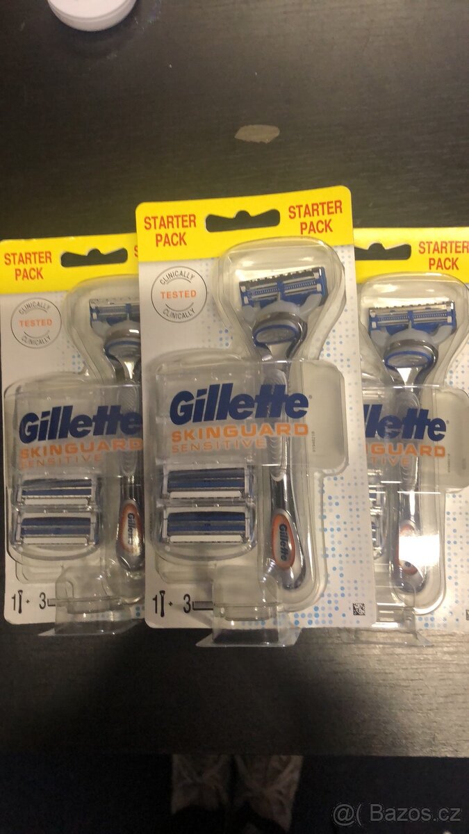 Gillette Skonguard strojek + 3 ziletky