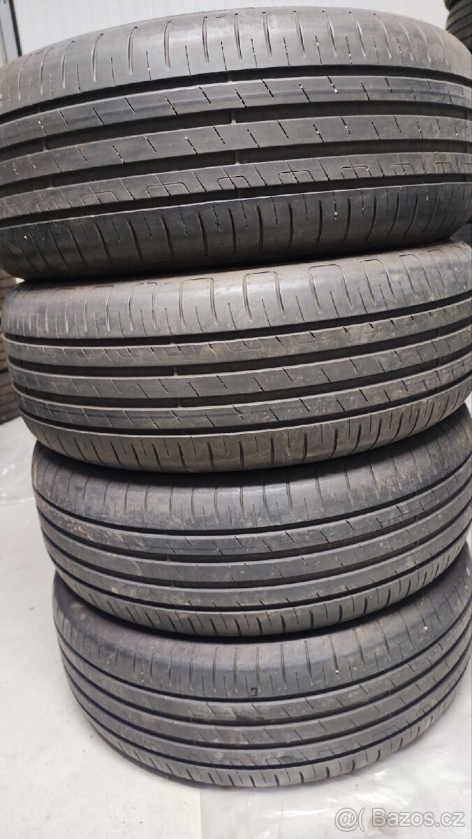205/55/17 Goodyear Efficient Grip, DOT 1322, 6.5mm