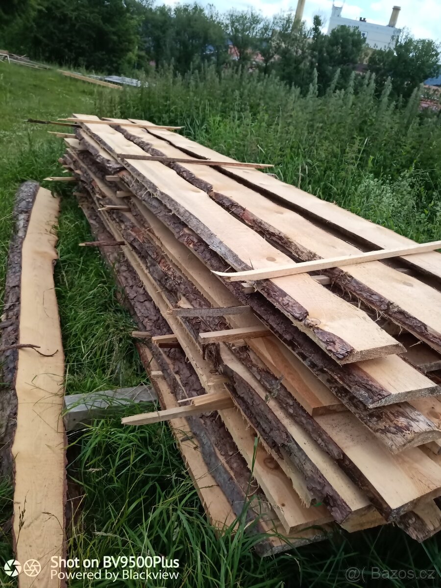 Prodám modřínové fošny, trámy, prkna.