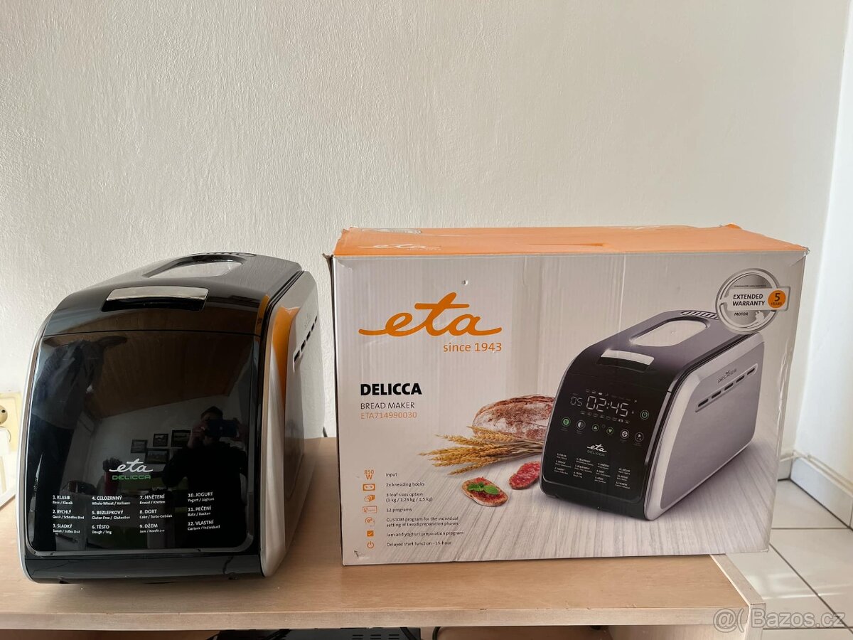 Prodám domácí pekárnu Delicca