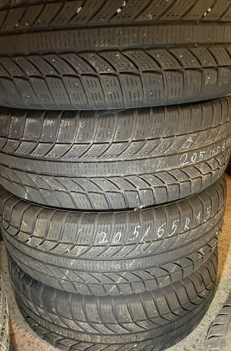 Pneu 205/65 R15 GT Radial