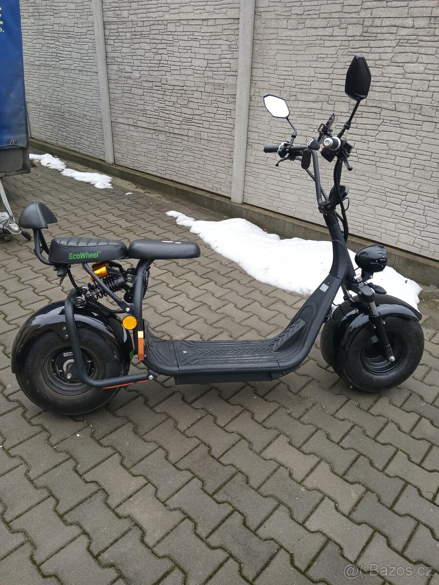 Elektrická koloběžka EcoWheel GR1+ 20Ah v ZÁRUCE