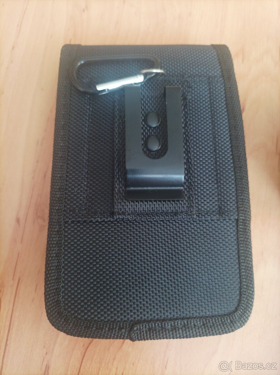 Pouzdro na mobil