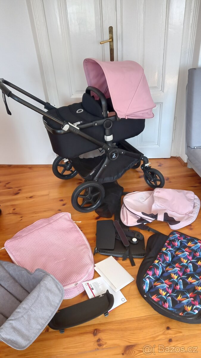 Dvojkombinace Bugaboo FOX s výbavou