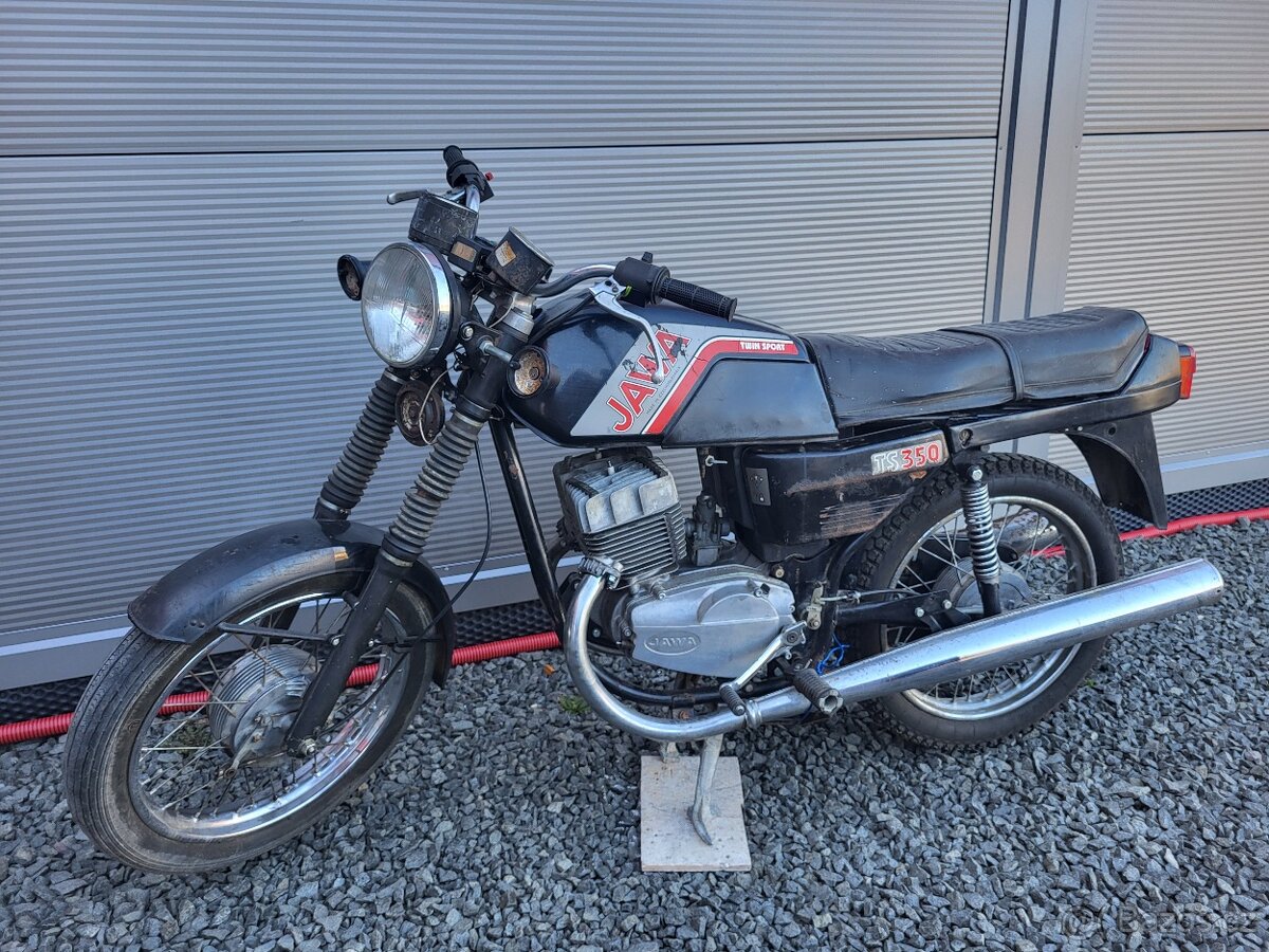 Jawa 350/638 s doklady