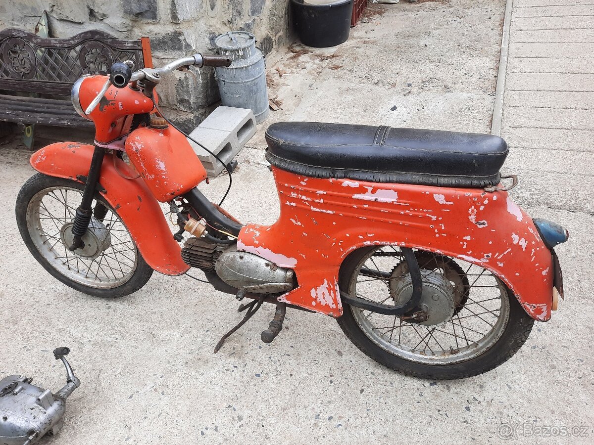 Jawa pionýr 555 s TP a SPZ