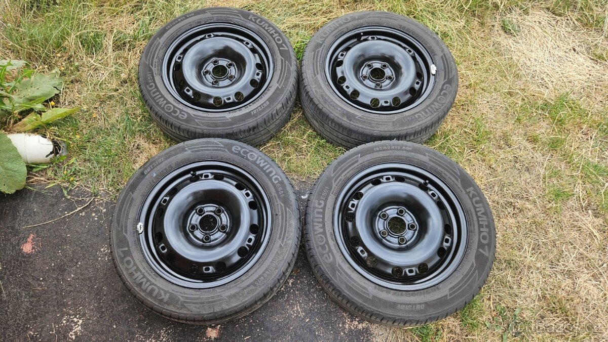 Škoda Rapid Fabia pneumatiky 185/60R15 disky 6Jx15 5x100