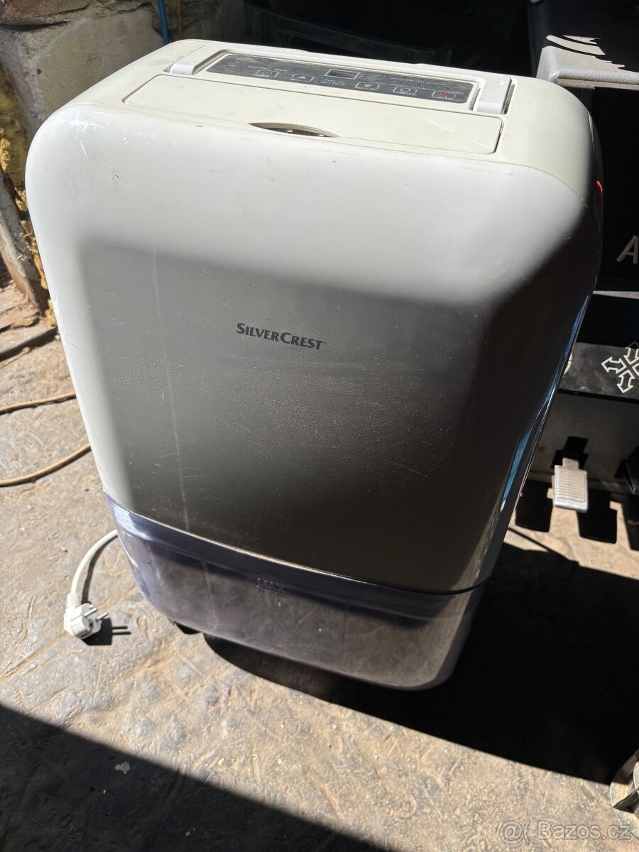 Odvlhčovač Silvercrest SLE 450A1