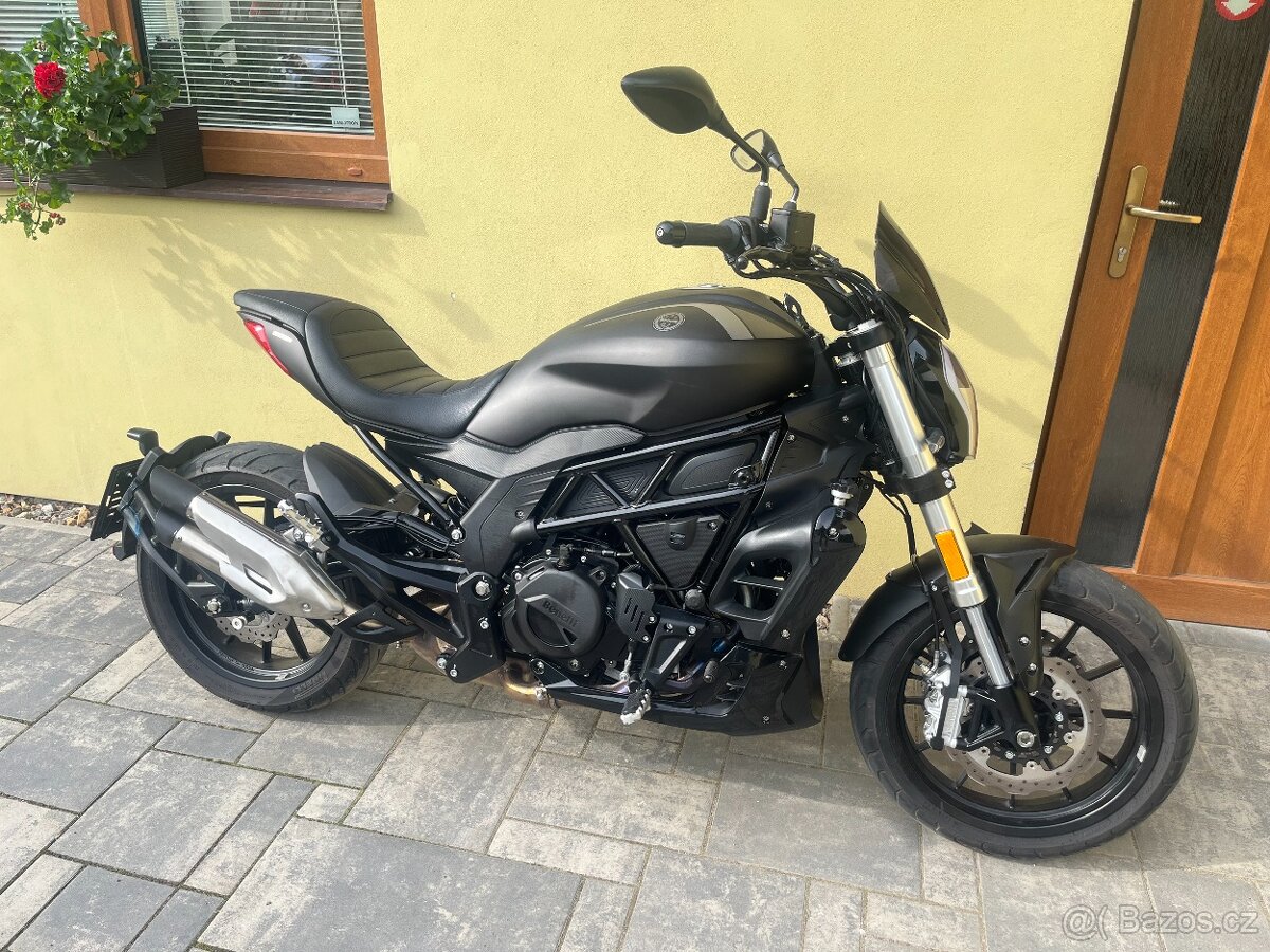 Benelli 502C