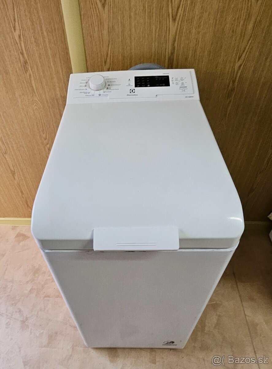 Pračka Electrolux EWT1262 - pěkná