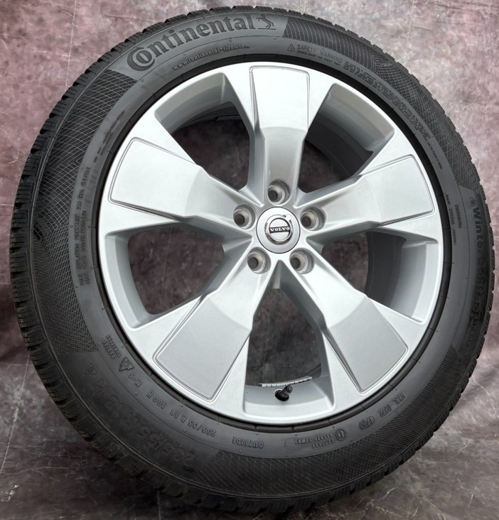 Originální Alu kola 5x108 Volvo XC40, V90CC 235/55/18