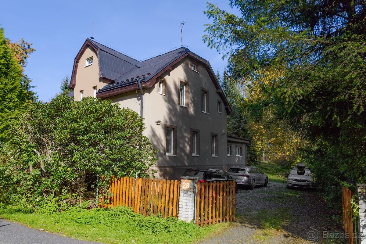 Zrekonstruovaný dům chalupa vila pro 10 lidí