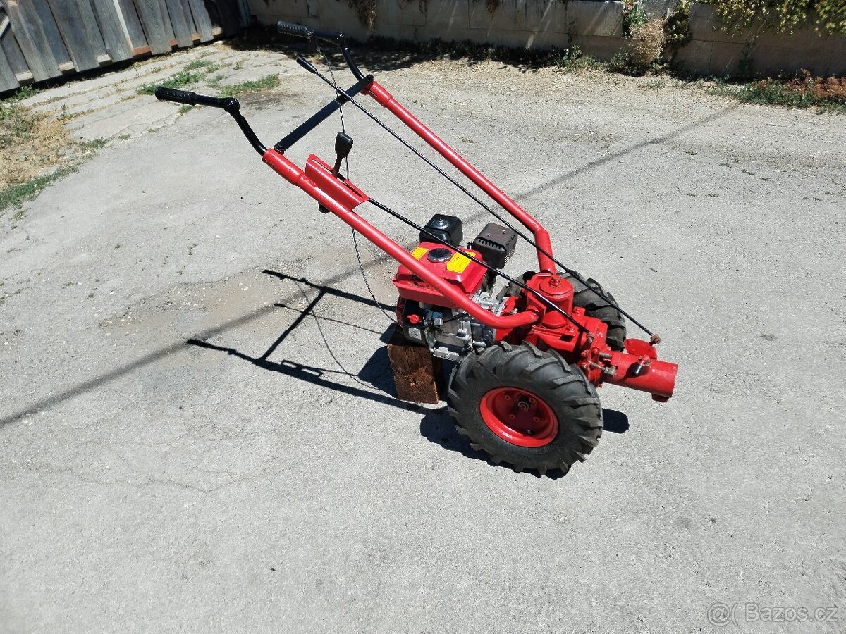 Kosacka motor MF 70 jičinka motor 4takt 6.5hp