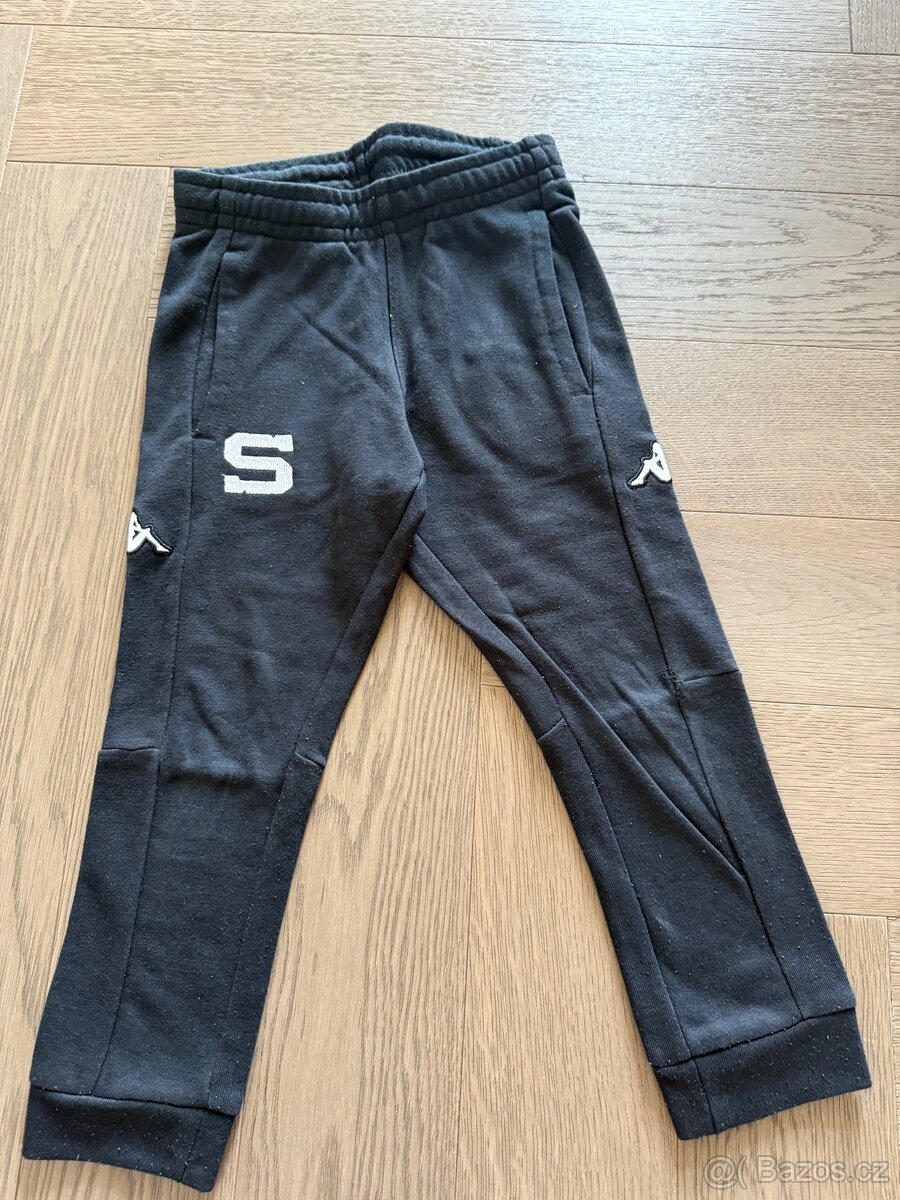 Detske teplaky HC Sparta Praha vel. 122