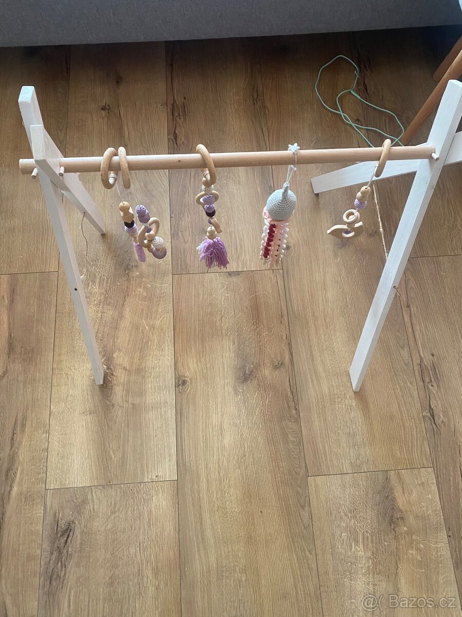 Hrazdička na hraní