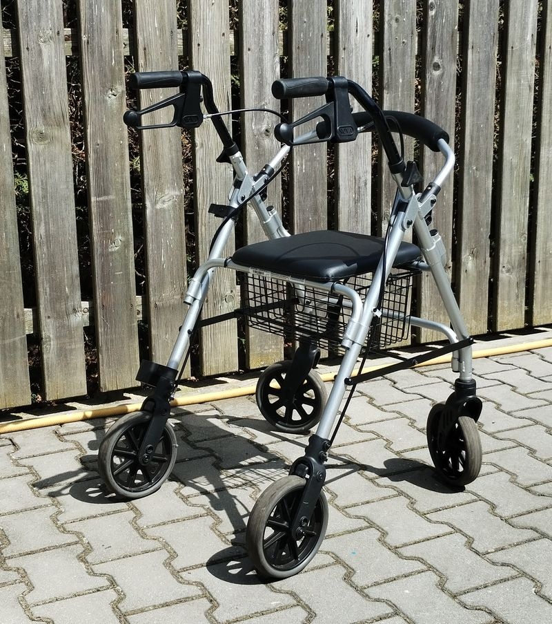 Lehké chodítko Dietz