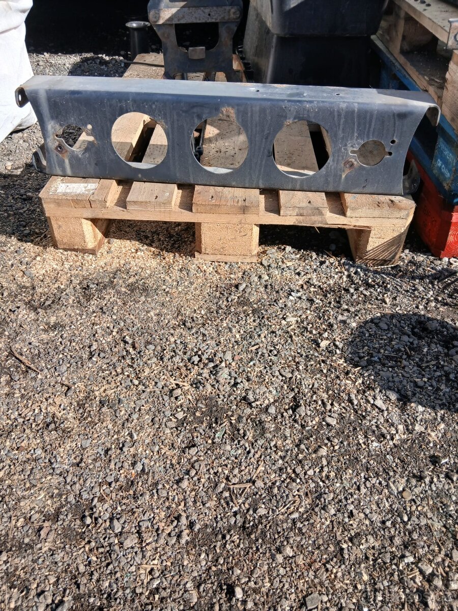 Man tgl zadni pricka