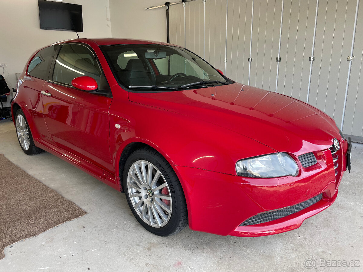 Alfa Romeo 147 GTA 3.2 V6 24V Busso, Manuál