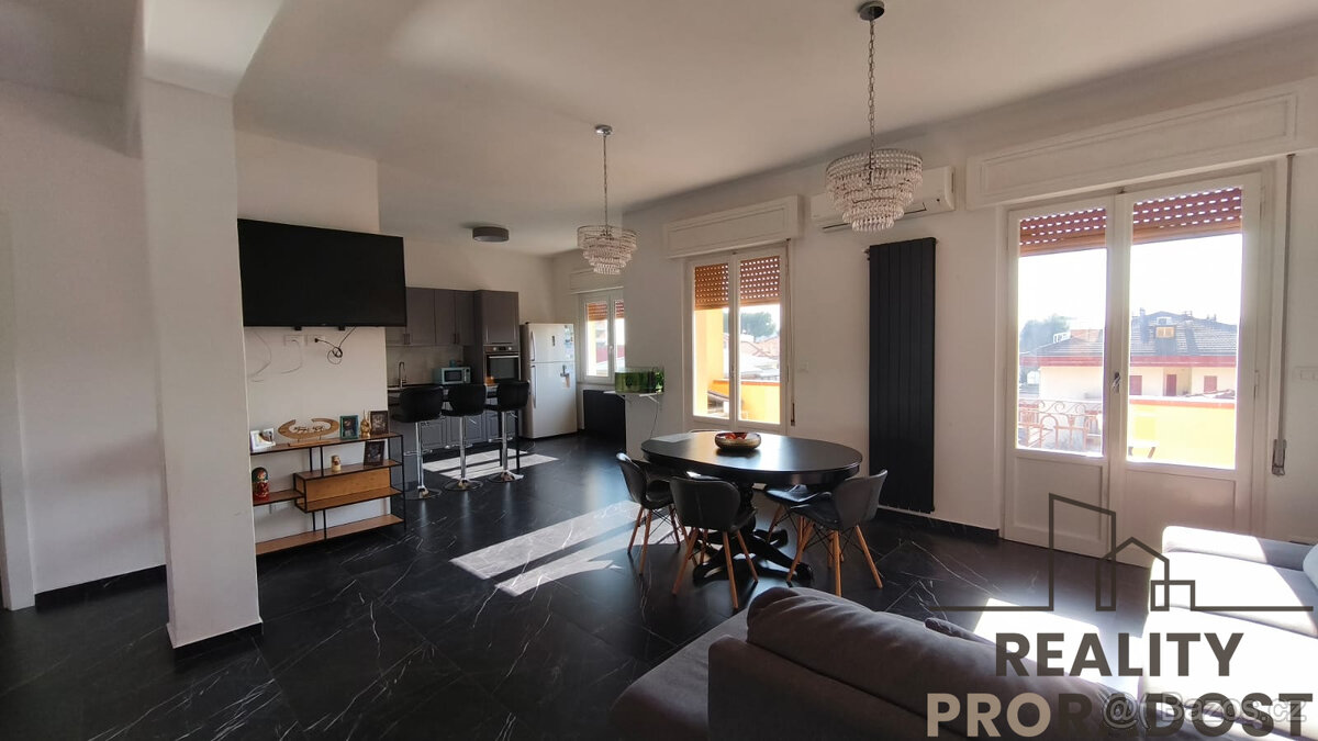 Prodej bytu 4+kk 110 m²,via Arrigo Rossi, Silvi, Itálie
