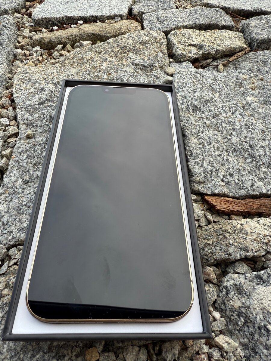 Iphone 13 Pro Max zlatý