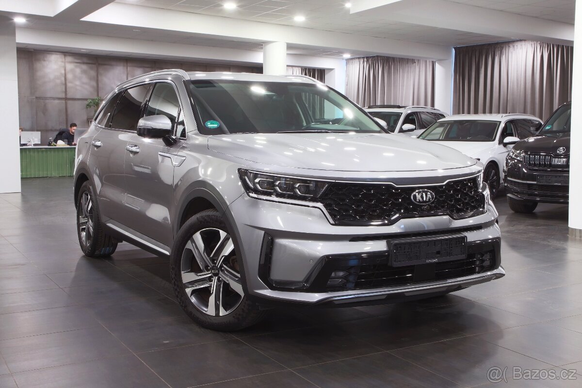 Kia Sorento 1.6 T-GDI 176kW HYBRID 4x4 57tkm Virtual 7-míst