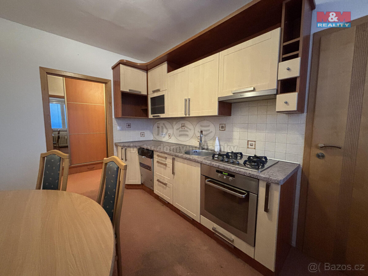 Pronájem bytu 3+1, 78 m², Ostrava, ul. Jičínská