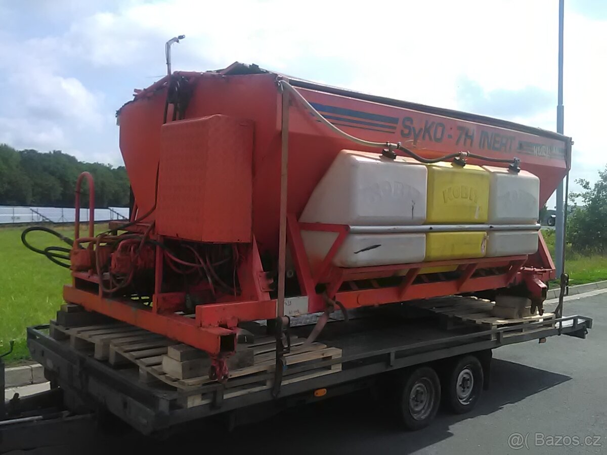 prodám sypací nástavba kobit syko 7H -nádrže na solanku