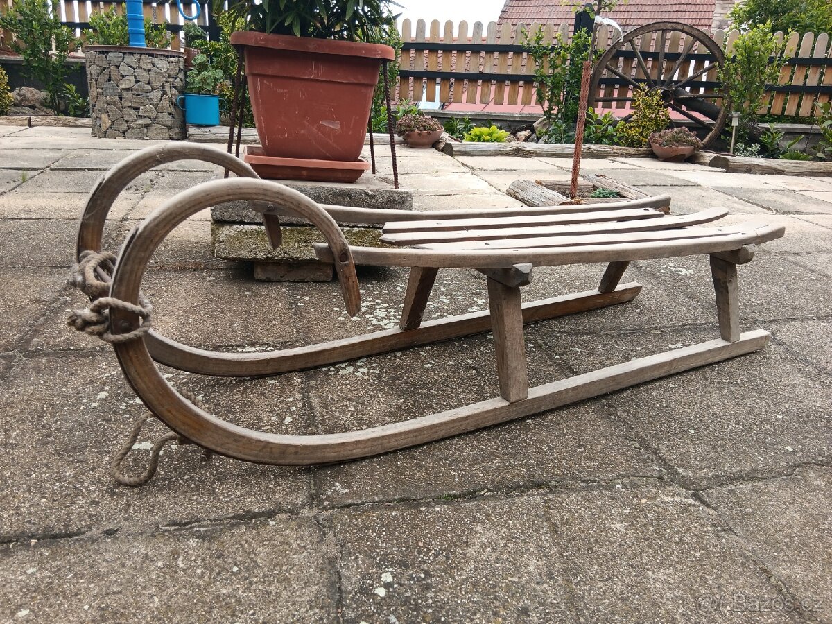 Sáně