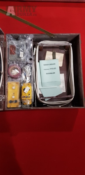 Koupím napájecí kabel k radiomajáku RM-V