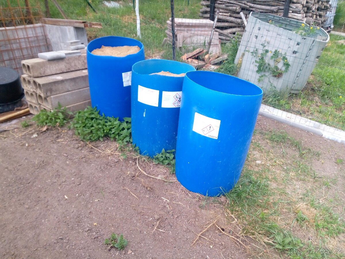 Plastové sudy