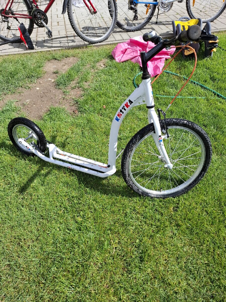 Dětská koloběžka KOSTKA