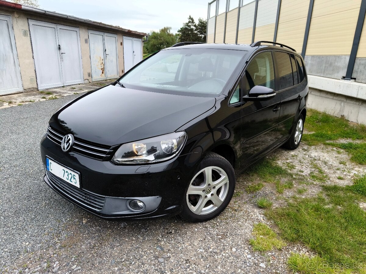TOURAN 1.4 TSi 103kW NOVÉ ROZVODY TAŽNÉ PANORAMA